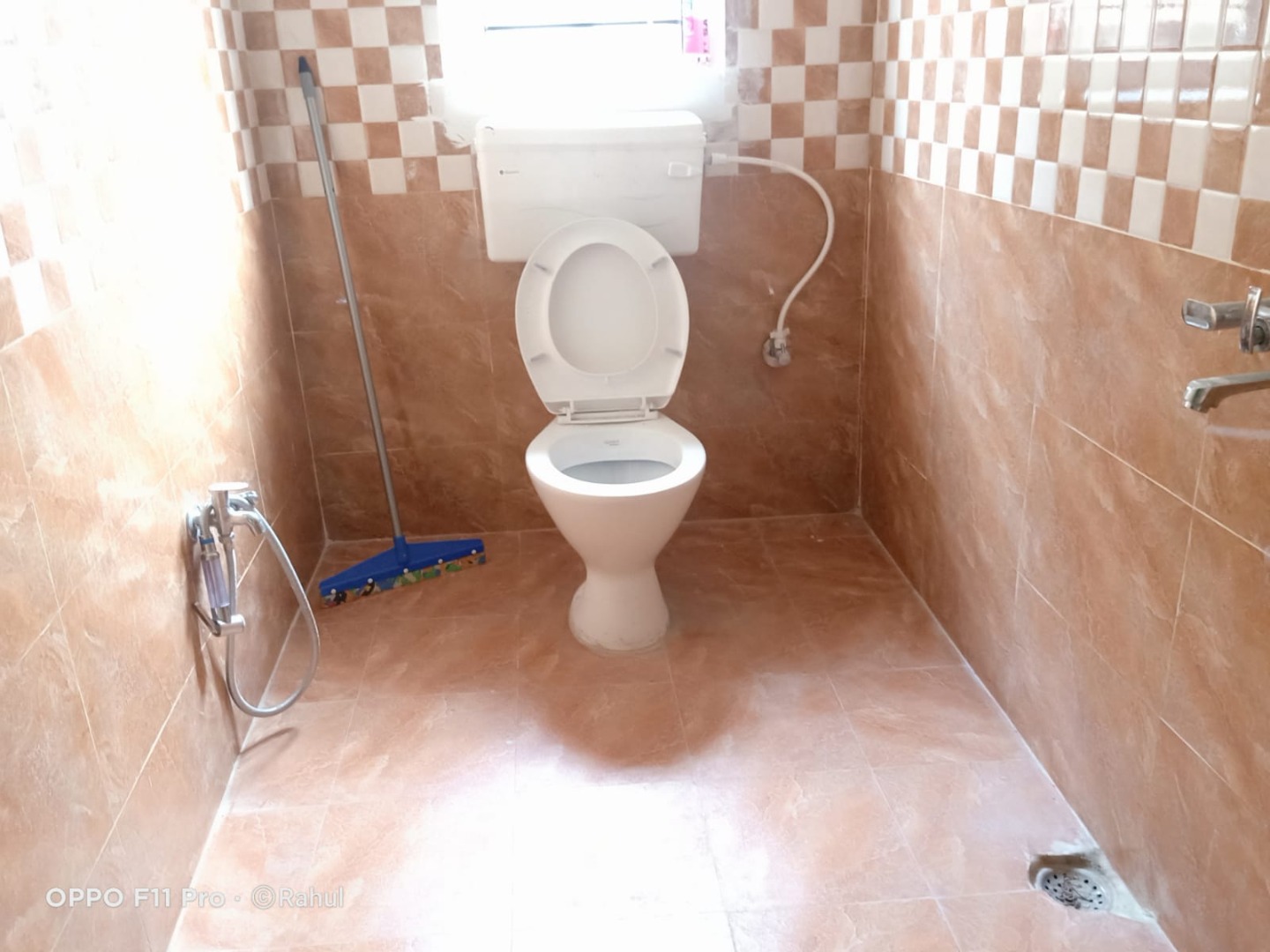 Unfurnished 3bhk in Hatigaon, Guwahati, Assam, India for Rent